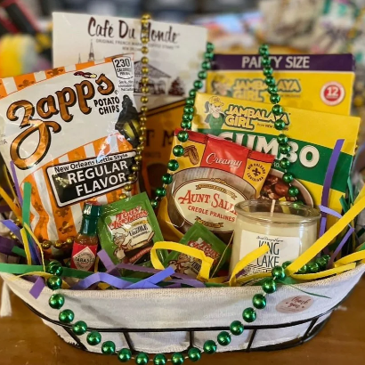 NEW ORLEANS THEMED GIFT BASKET | Handmade in Louisiana | Customizable Gift Idea | Nola Wedding Gift | Homesick Gift | Southern Hospitality