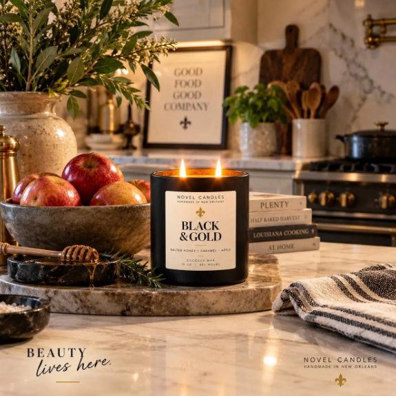 Black & Gold Candle, Salted Honey Caramel Fresh Apple Herbs Scent, New Orleans Candle, Unisex Fall Candle, Louisiana Gift, Game Day Gift